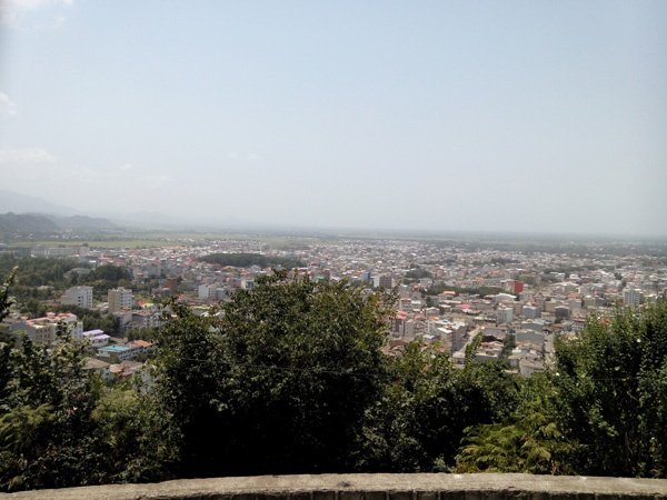 نمایی از لاهیجان سبز